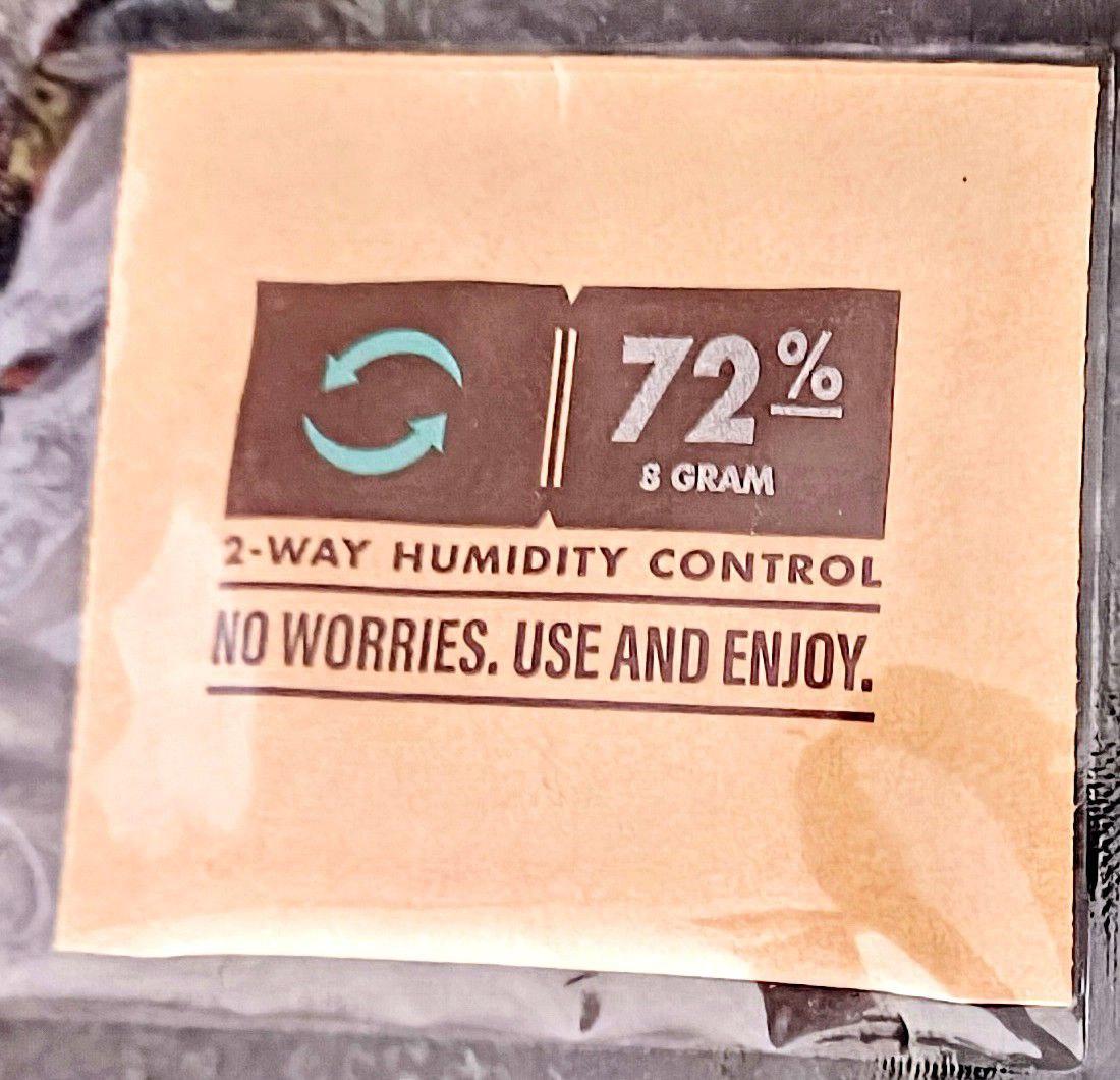 ACCESSORIES Humidification pack / 8gr / 72% Good for up to five cigars