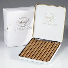 DAVIDOFF Club Cigarillos: 4*23