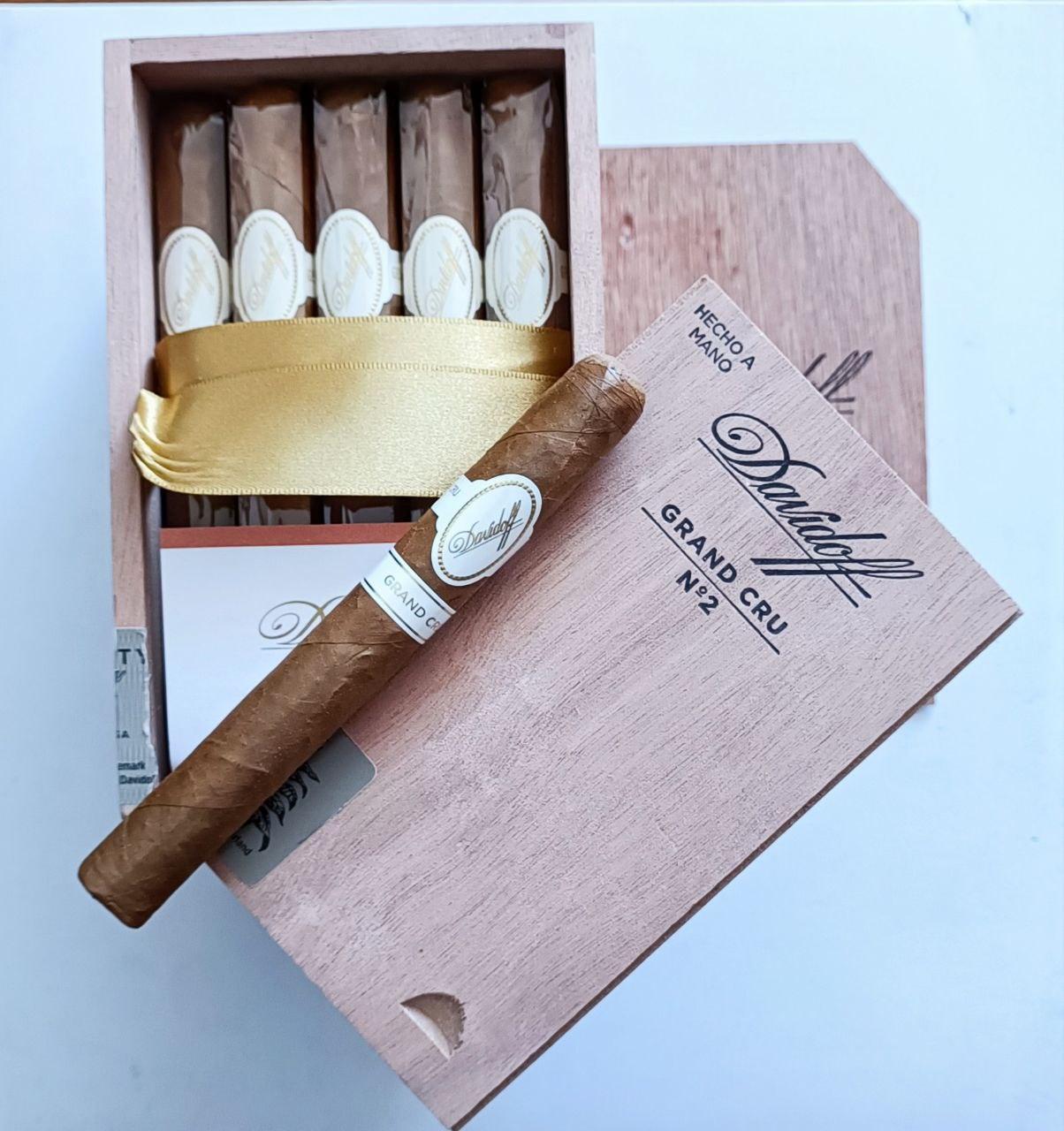 DAVIDOFF Davidoff Grand Cru no2