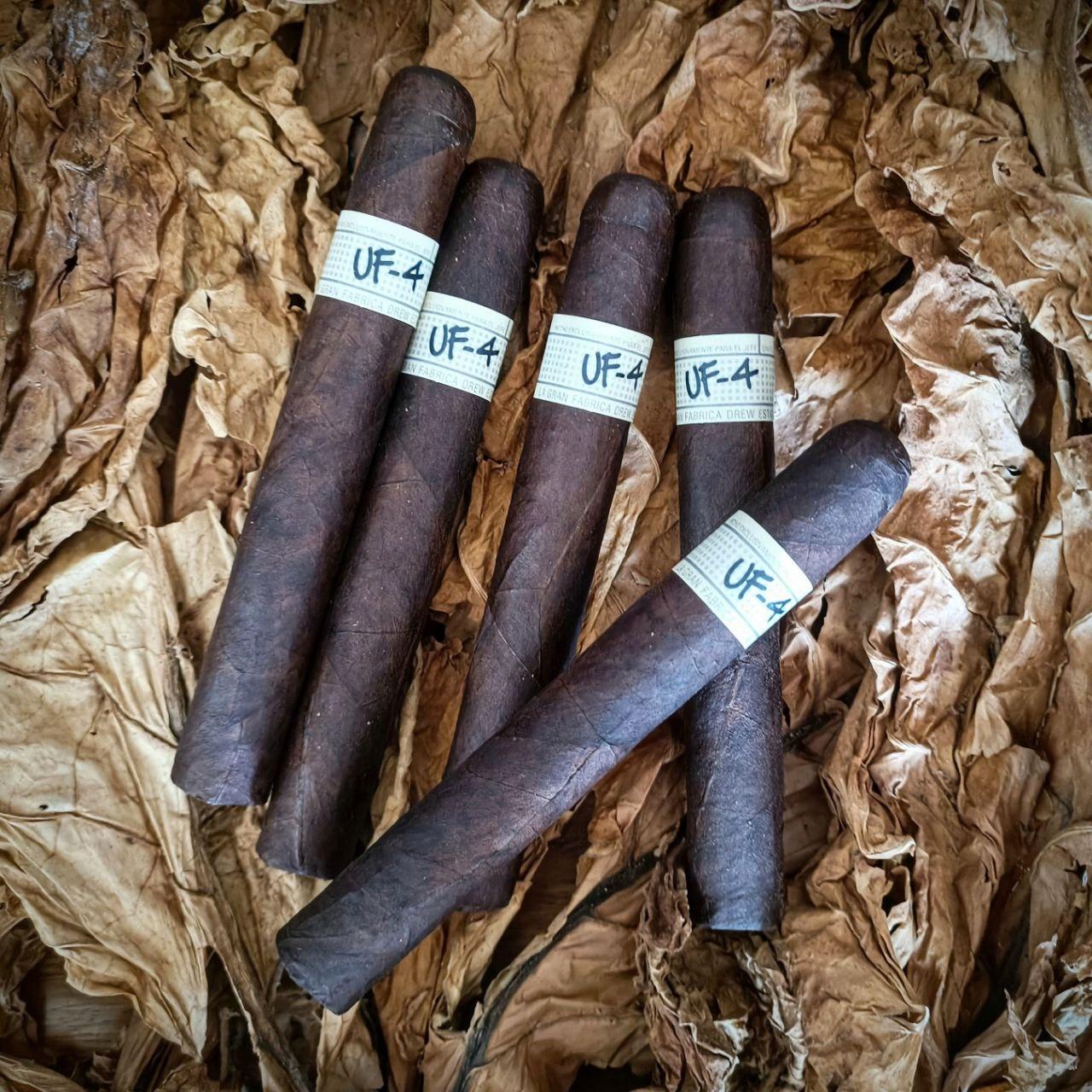 DREW ESTATE LIga Privada Unico UF-4