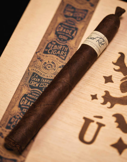 DREW ESTATE Liga Privada Unico Velvet Rat