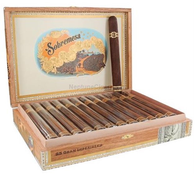 DUNBARTON TOBACCO & TRUST Sobremesa Gran Imperiales