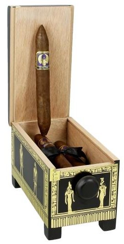 FOUNDATION CIGARS Highclere Castle Senetjer
