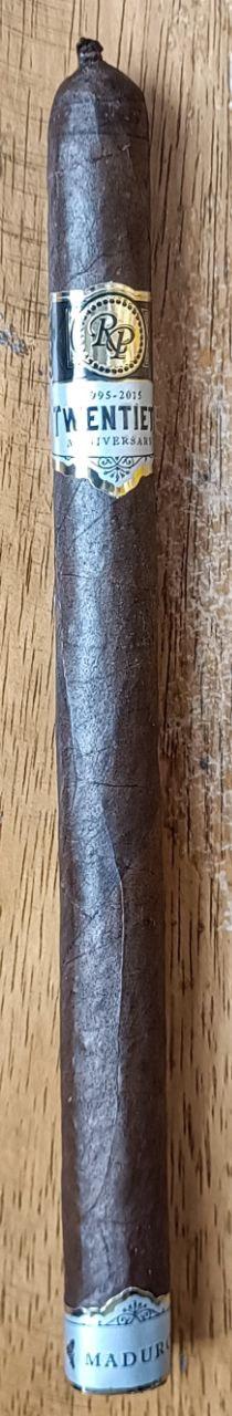 ROCKY PATEL 20th Anniversary Maduro